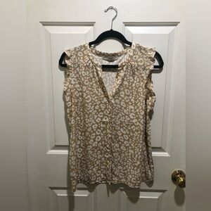 LOFT mixed media tan and white 100% rayon top. Excellent condition.